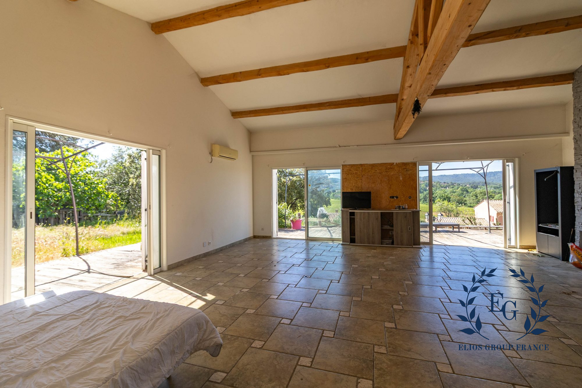 Vente maison 379 000 €  Carcès
