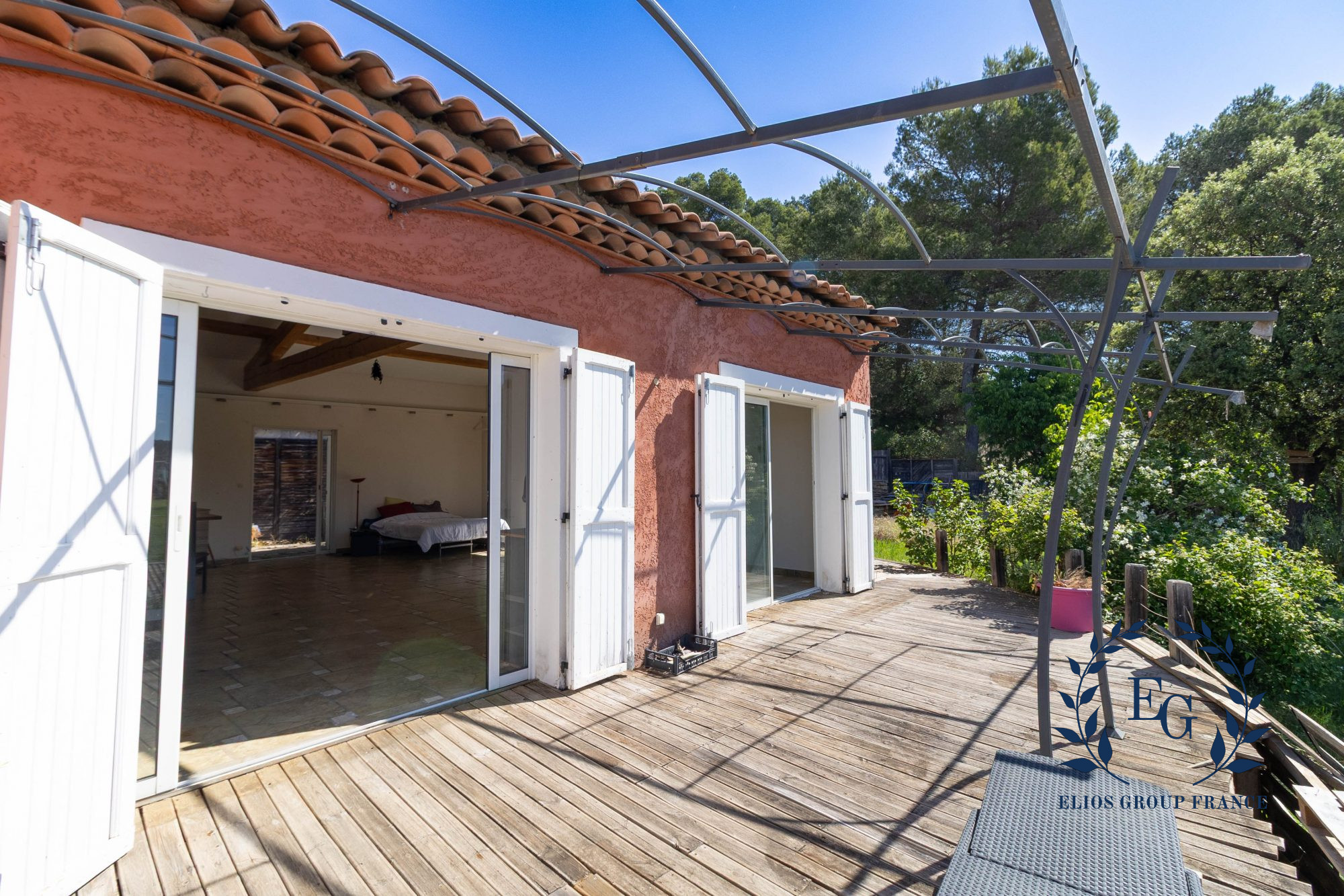 Maison 379 000 €  sur Carcès (83570) - Réf. 240-ELIOSGROUP1_240