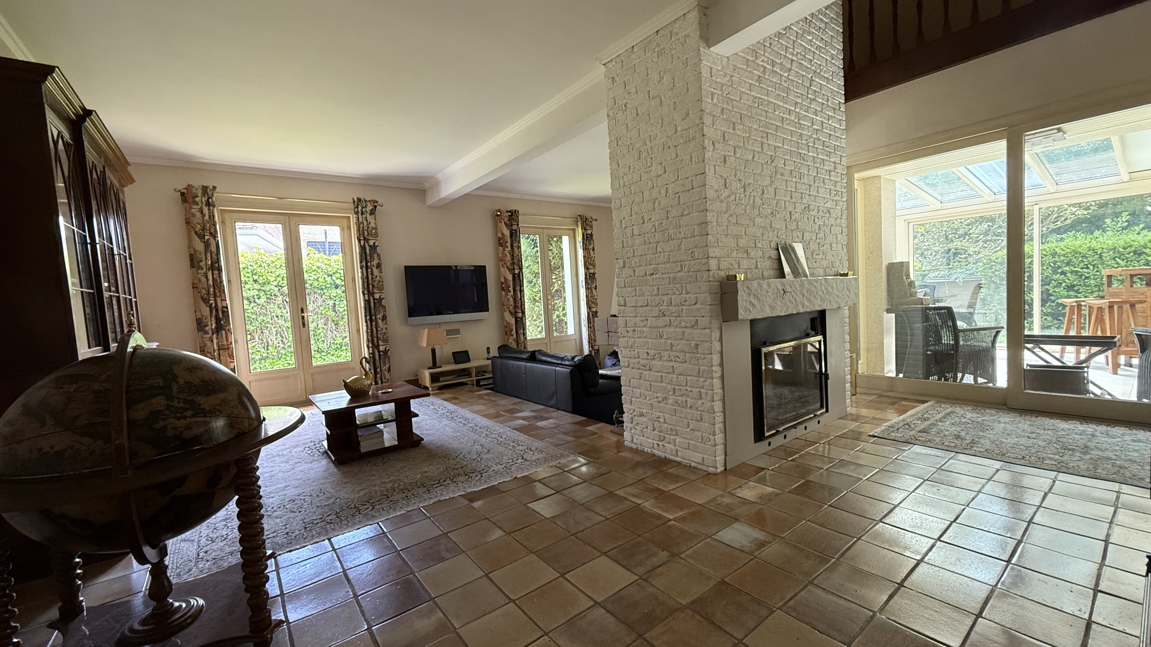 Maison 395 000 €  sur Saint-Léonard (62360) - Réf. AGE65