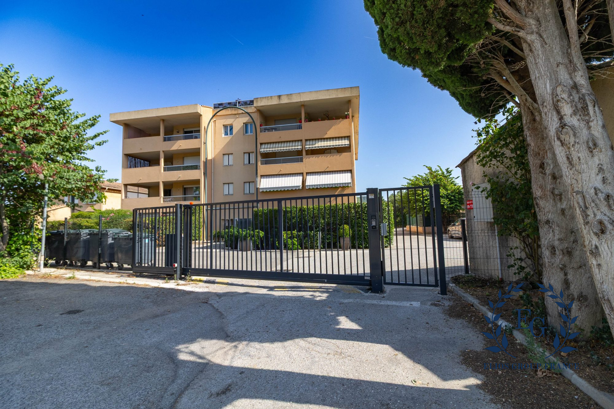 Achat appartement Brignoles Réf. 254-ELIOSGROUP1_254