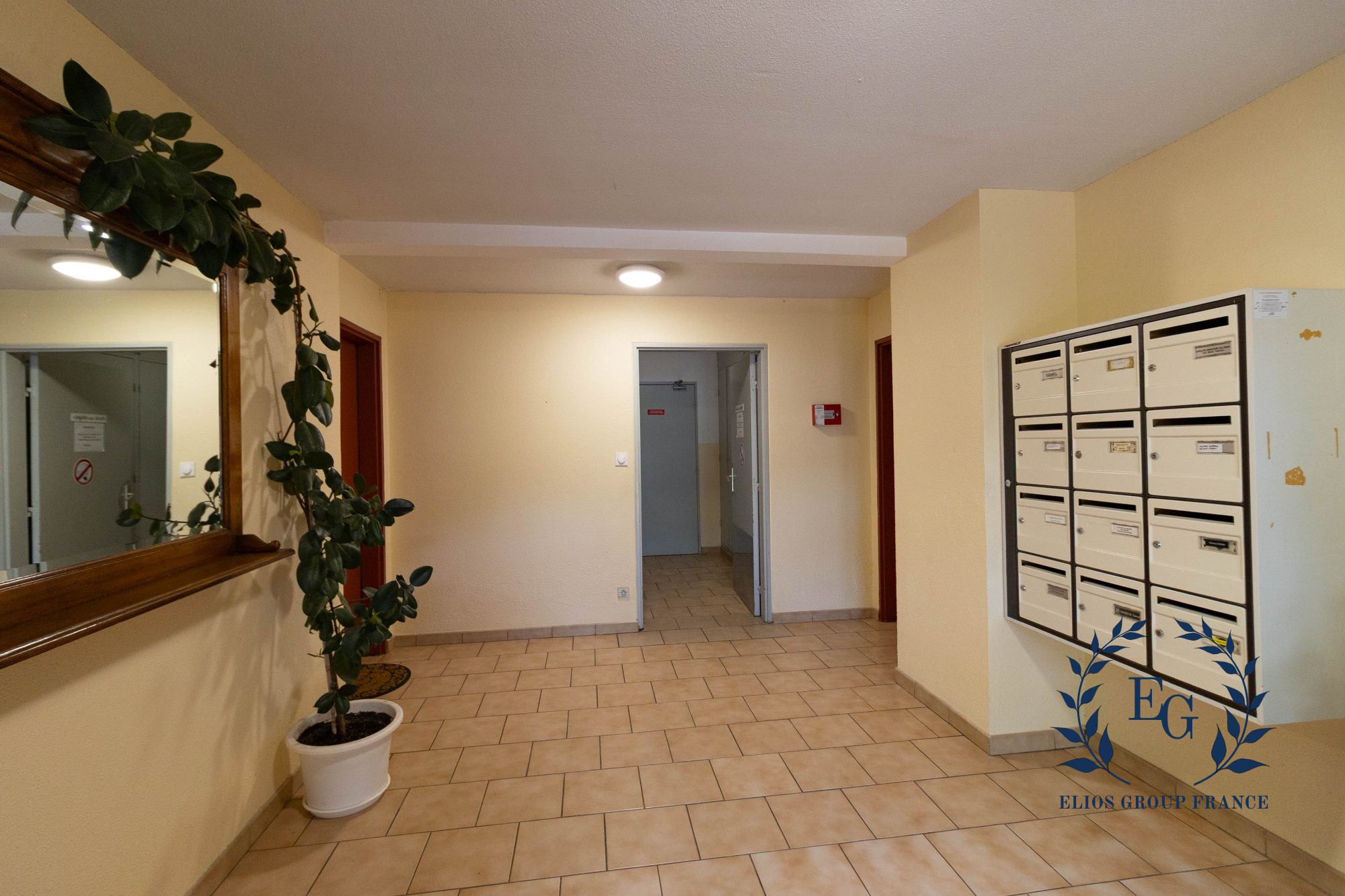 Appartement 75 000 €  Réf. 254-ELIOSGROUP1_254 Brignoles