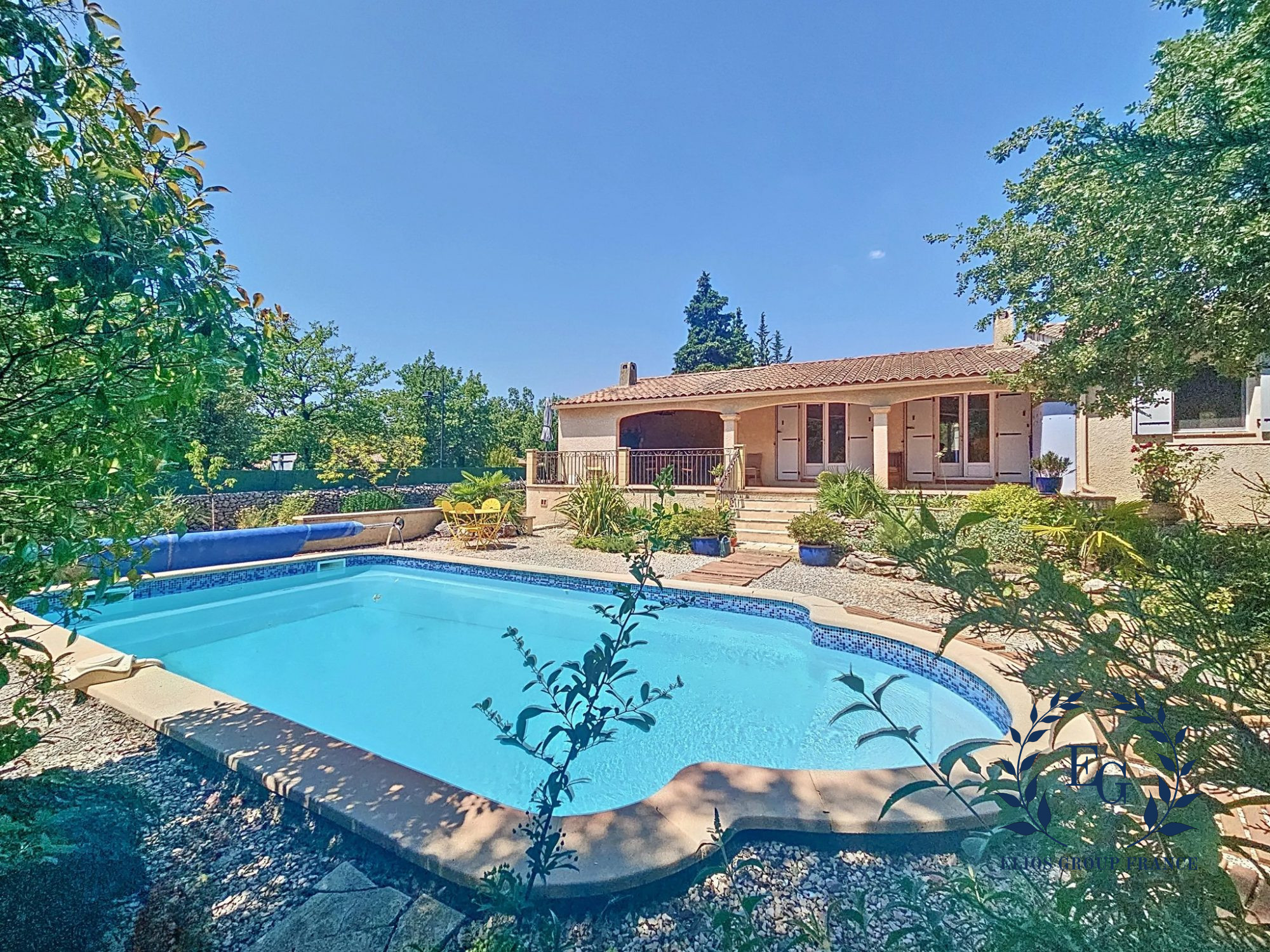 Vente maison 330 000 € Nans les Pins