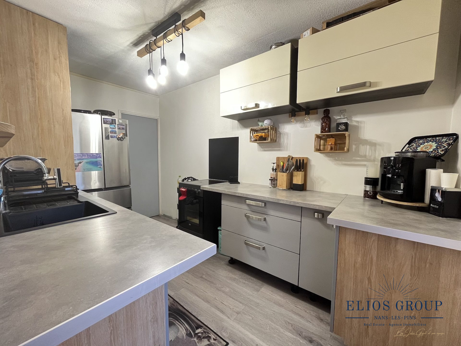 Vente appartement 228 000 €  Aubagne