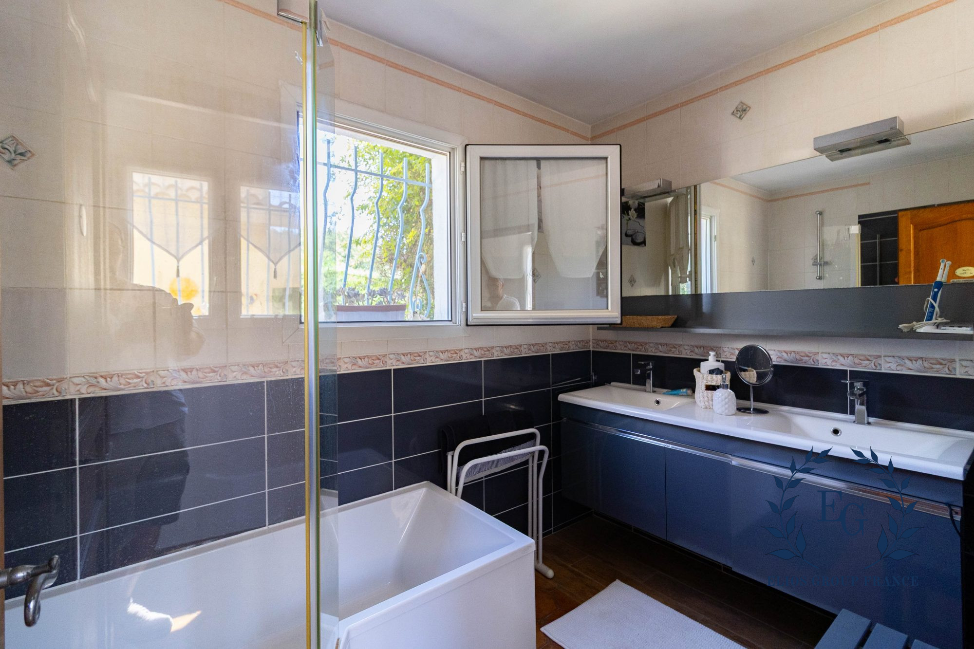 A vendre maison Sainte Anastasie sur Issole 83136; 495 000 € 