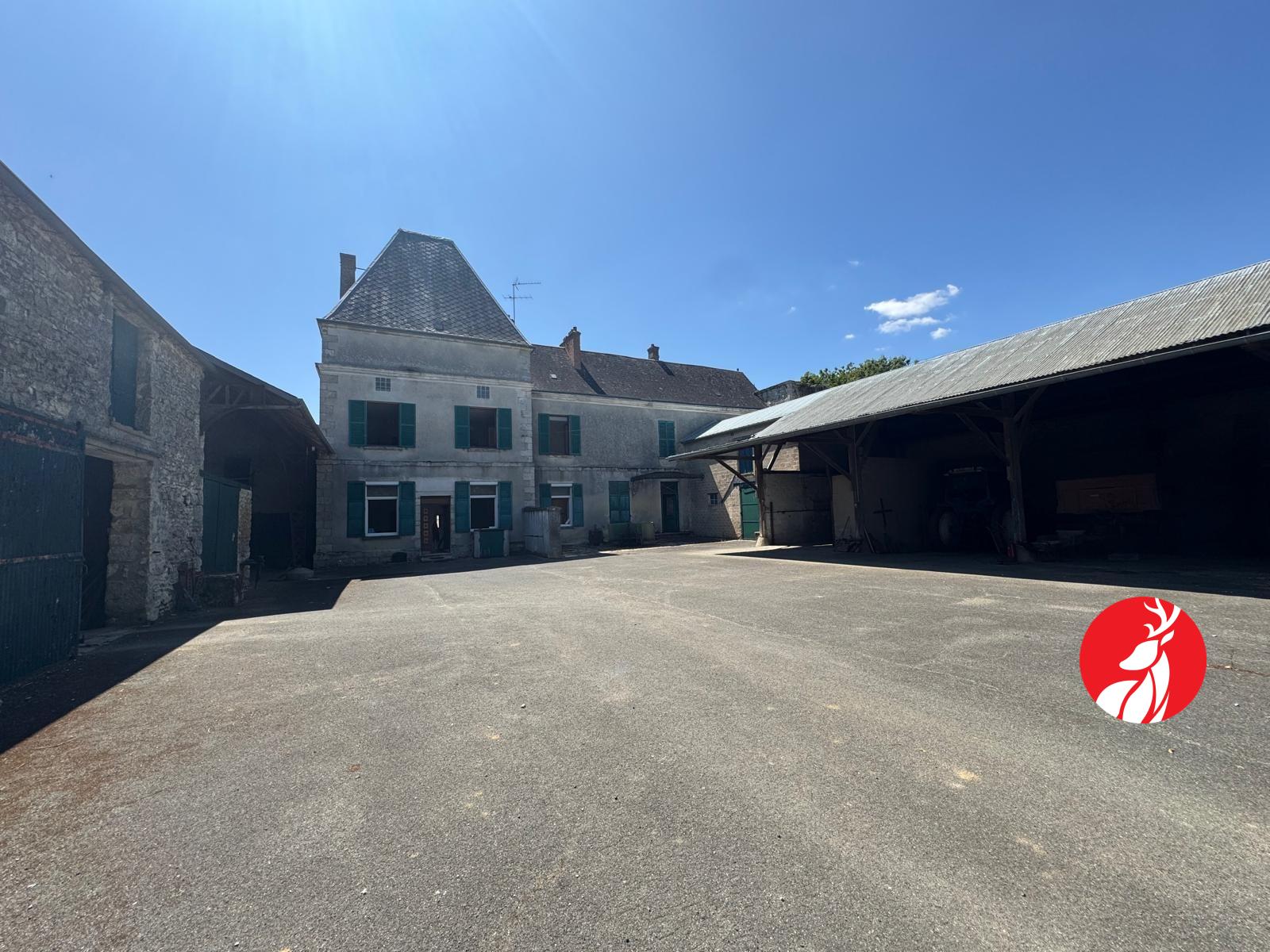 A vendre maison La Chapelle la Reine 77760; 298 000 €