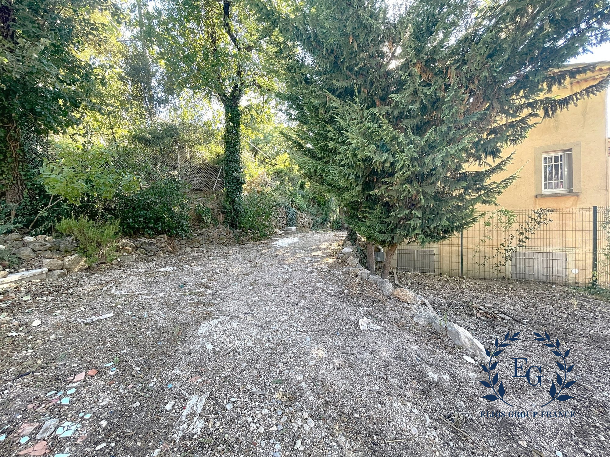 Maison sur La Celle ; 599 000 €  ; Achat Réf. 106-ELIOSGROUP1_106