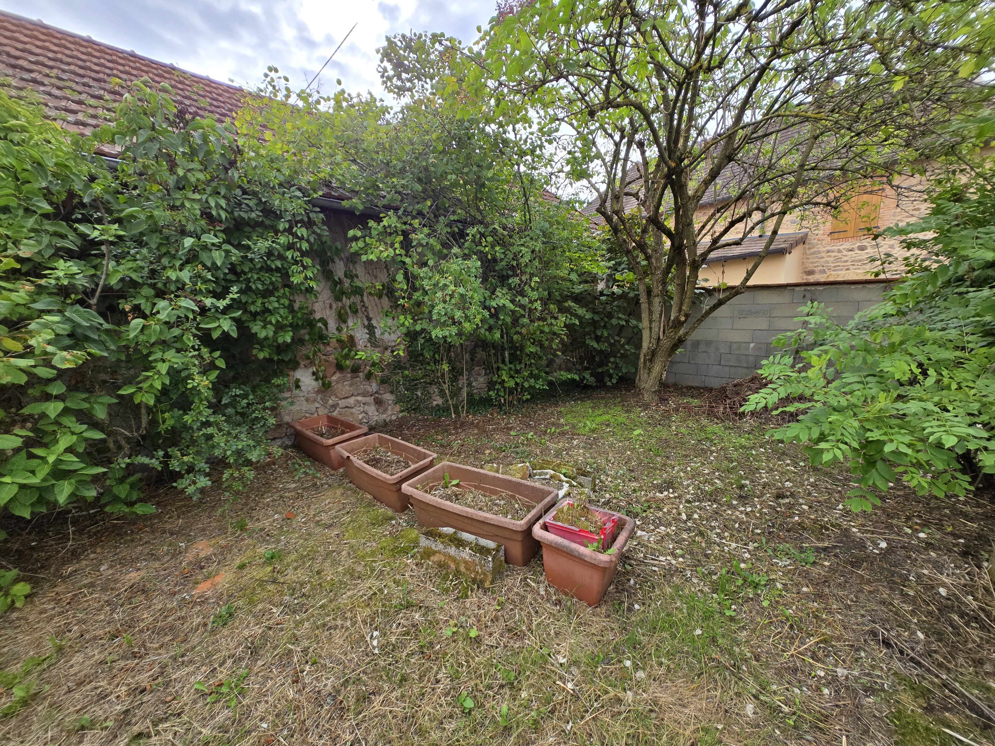 vente maison 71520 MONTMELARD
