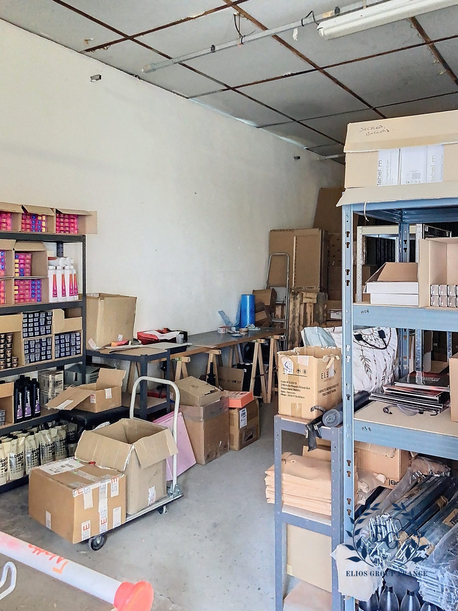 Location local commercial Barjols 83670; 1 306 € 