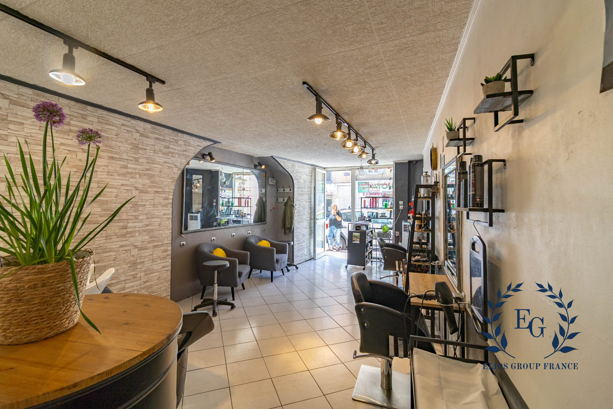 Local commercial 35 000 € sur Barjols (83670) - Réf. 271-ELIOSGROUP1_271