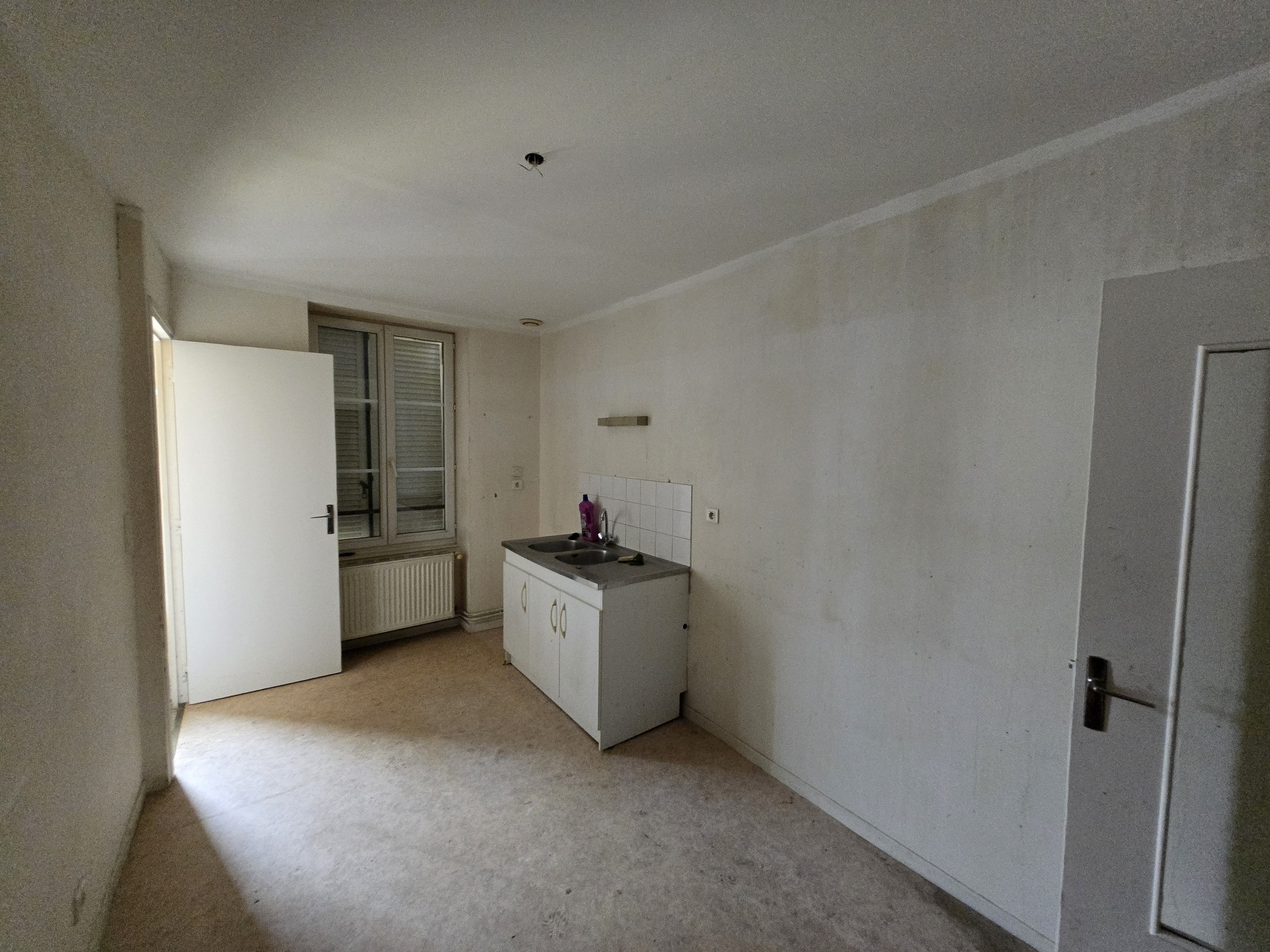 vente immeuble 71800 LA CLAYETTE