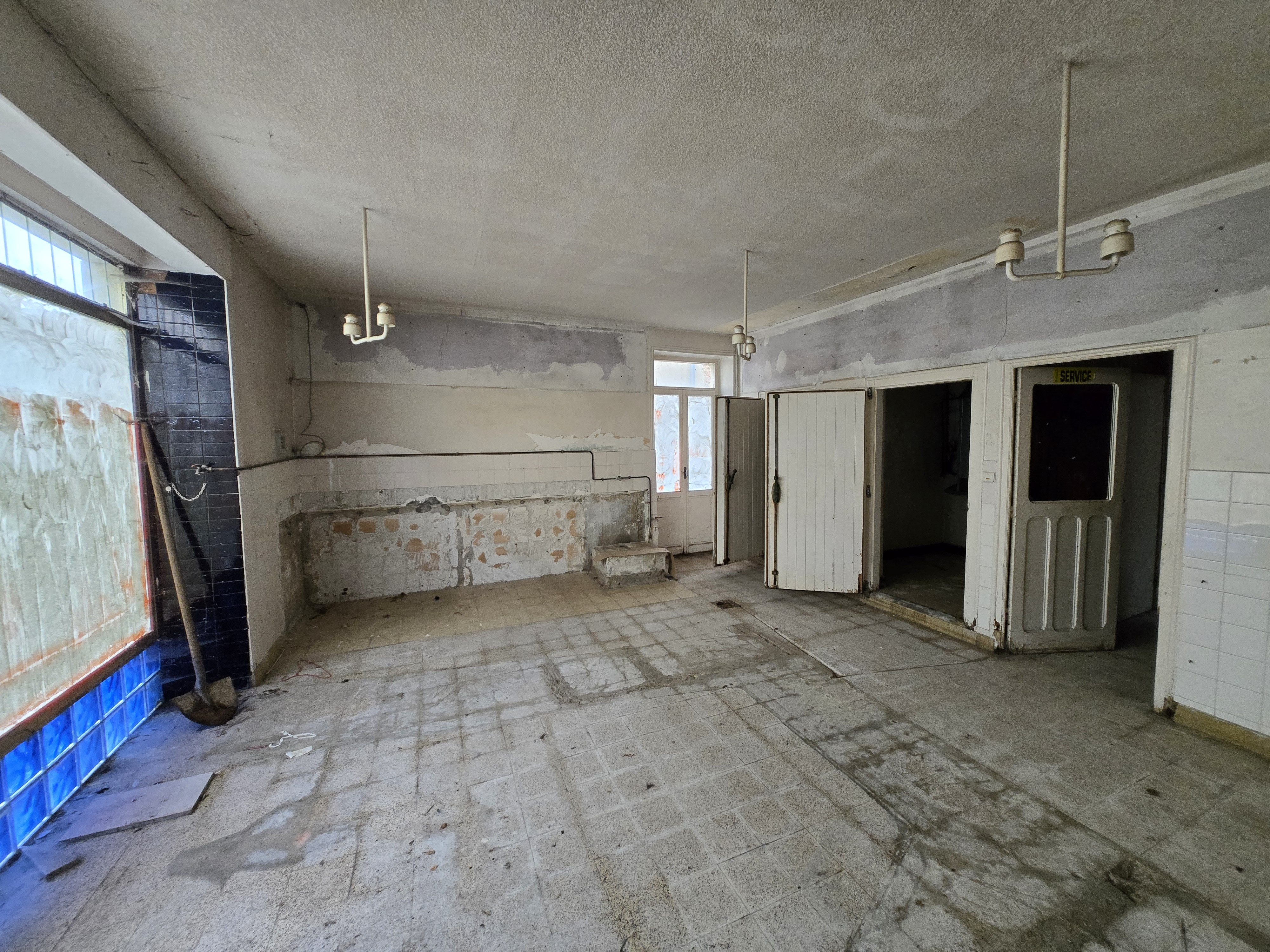 vente immeuble 71800 LA CLAYETTE