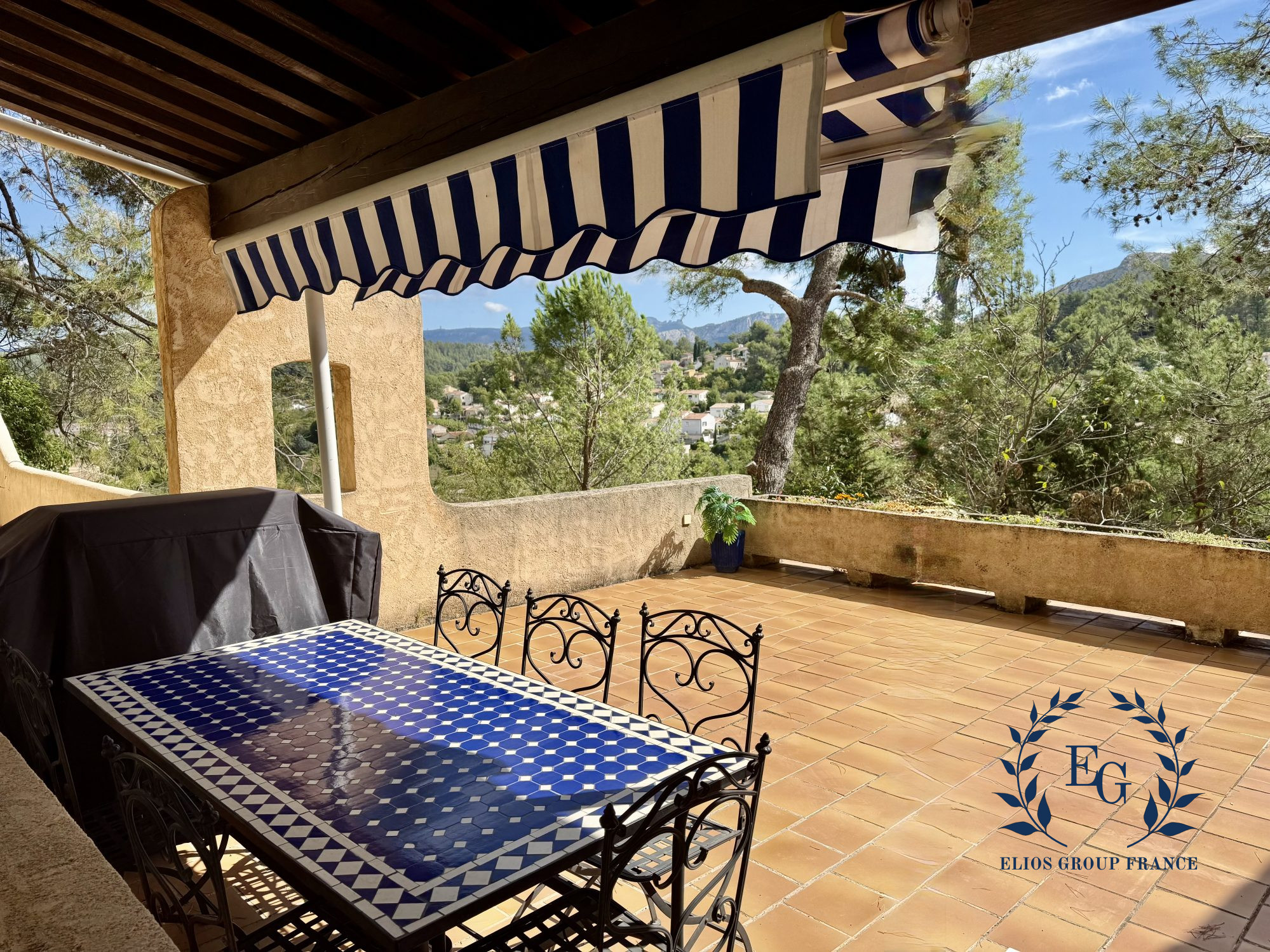 Maison sur La Destrousse ; 593 000 €  ; Vente Réf. 1242-ELIOSGROUP1_1242