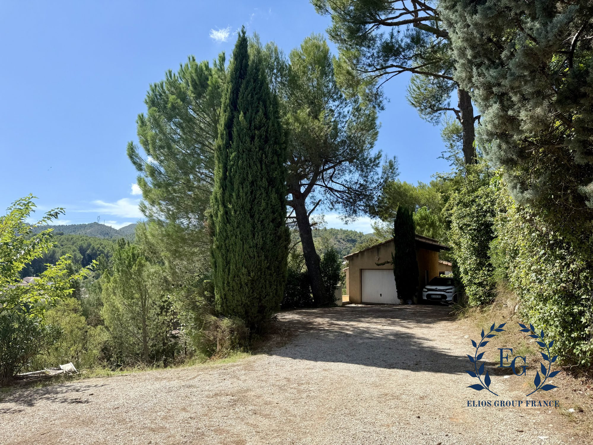 Vente maison 593 000 €  La Destrousse