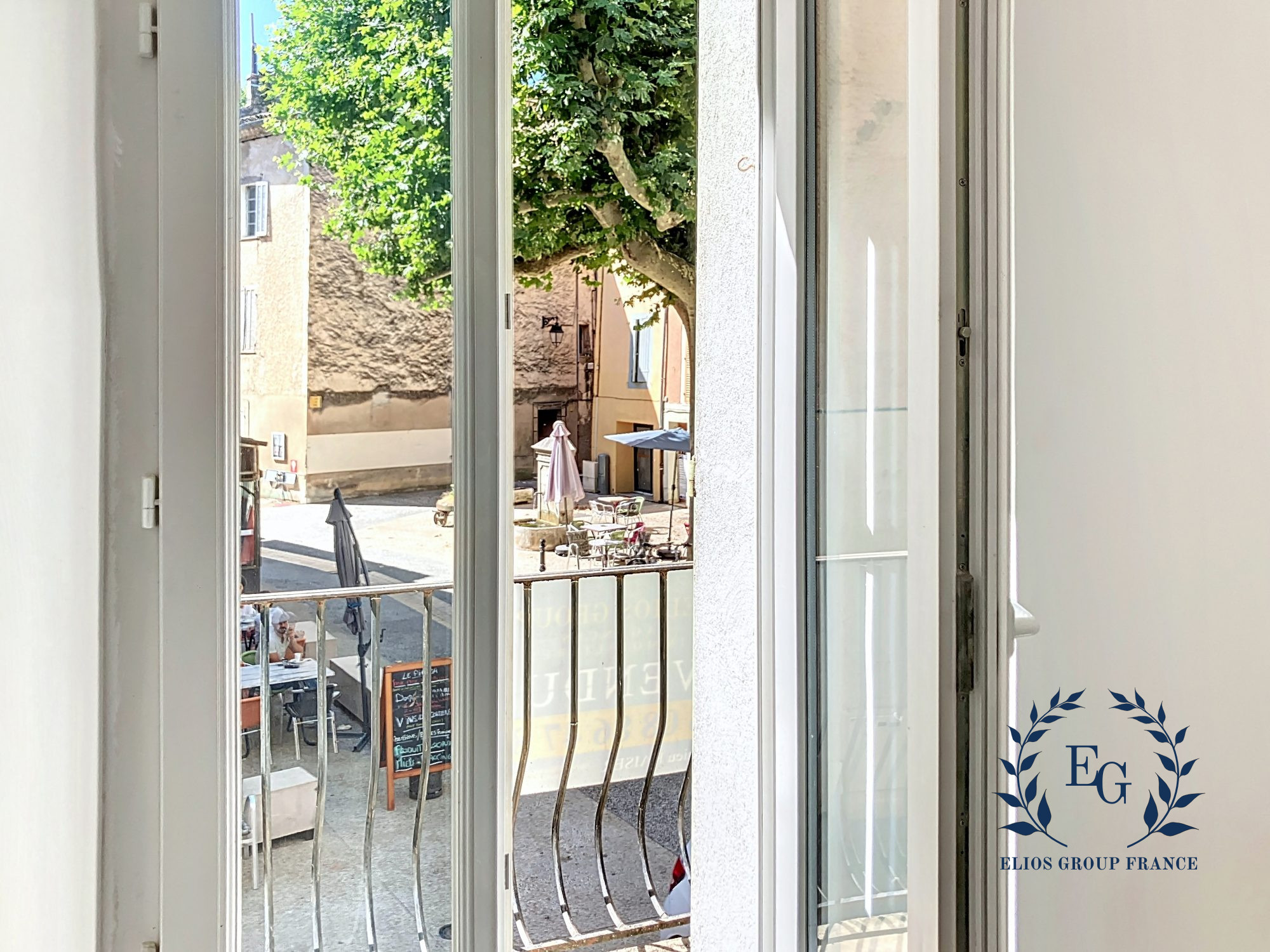 Location appartement Correns 83570; 650 € 