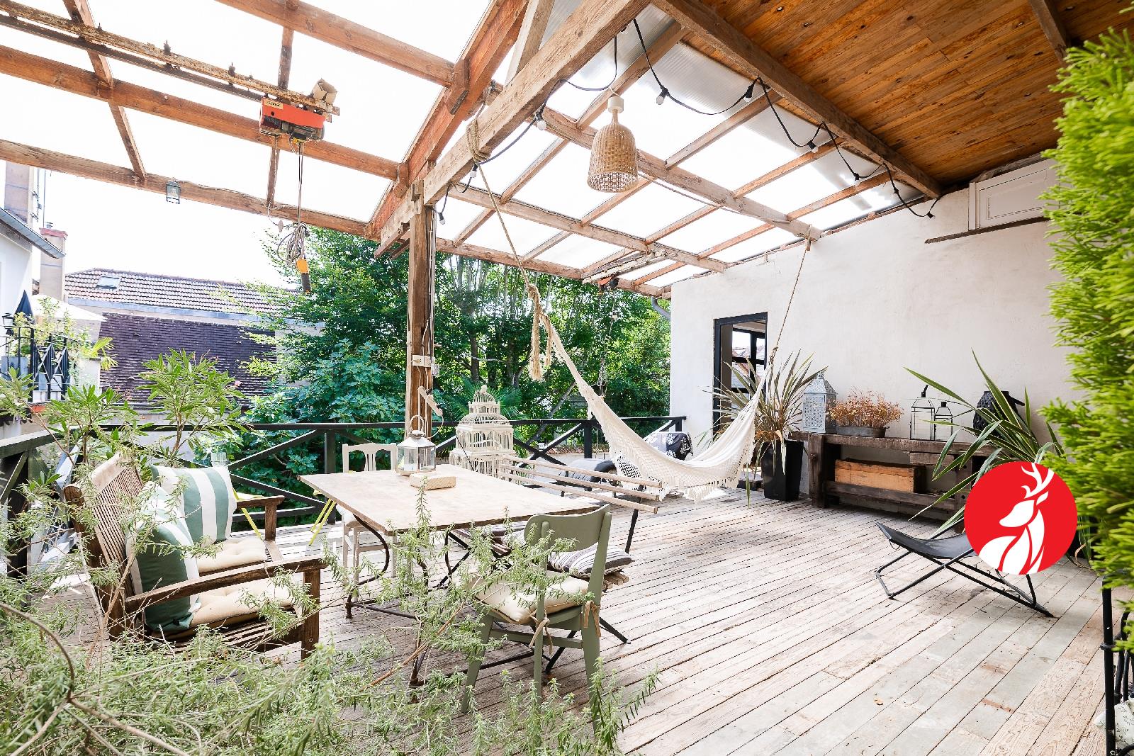 Immeuble 1 590 000 €  Réf. 8799-6860 Avon