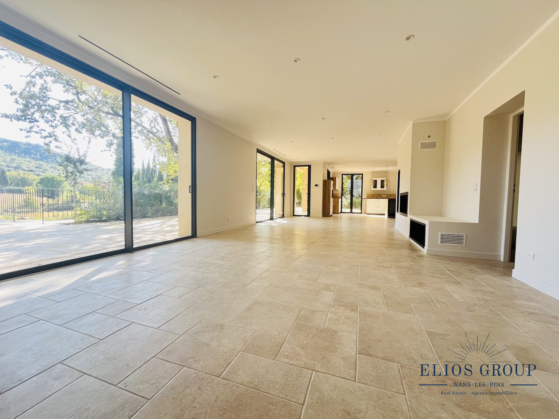Maison 1 470 000 € sur Nans les Pins (83860) - Réf. 914-ELIOSGROUP1_914