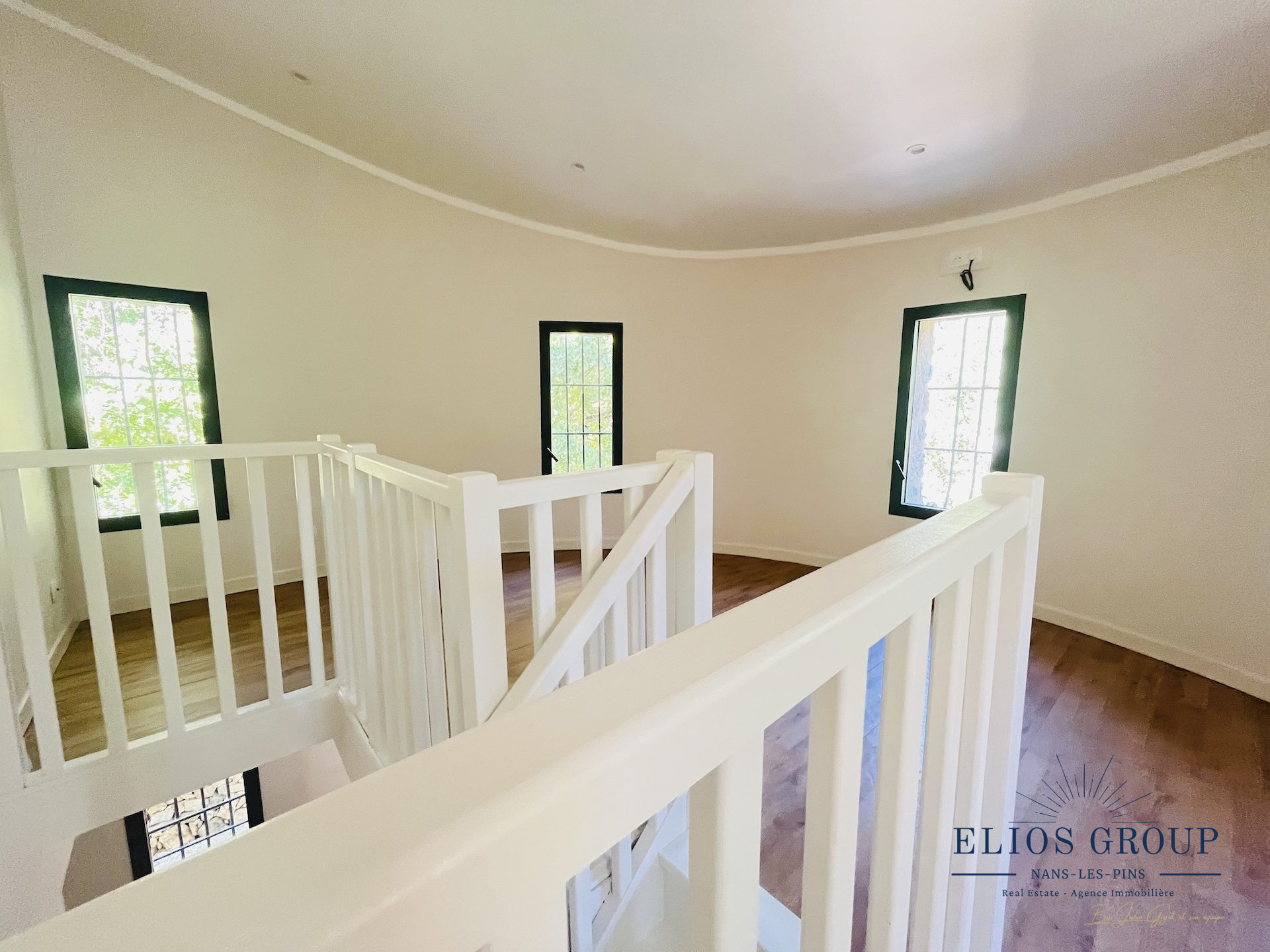 Vente maison 1 470 000 € Nans les Pins