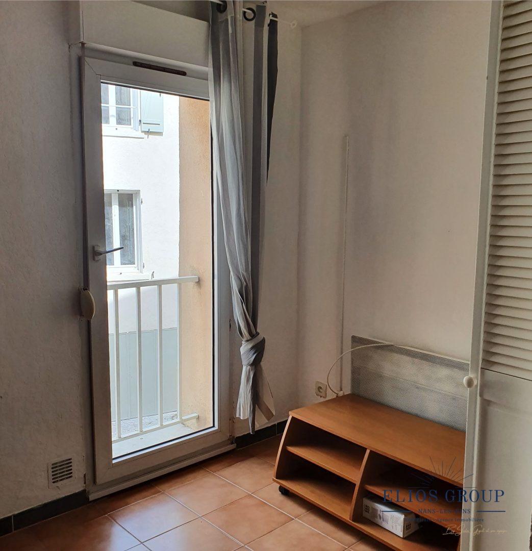 Achat appartement Nans les Pins Réf. 862-ELIOSGROUP1_862