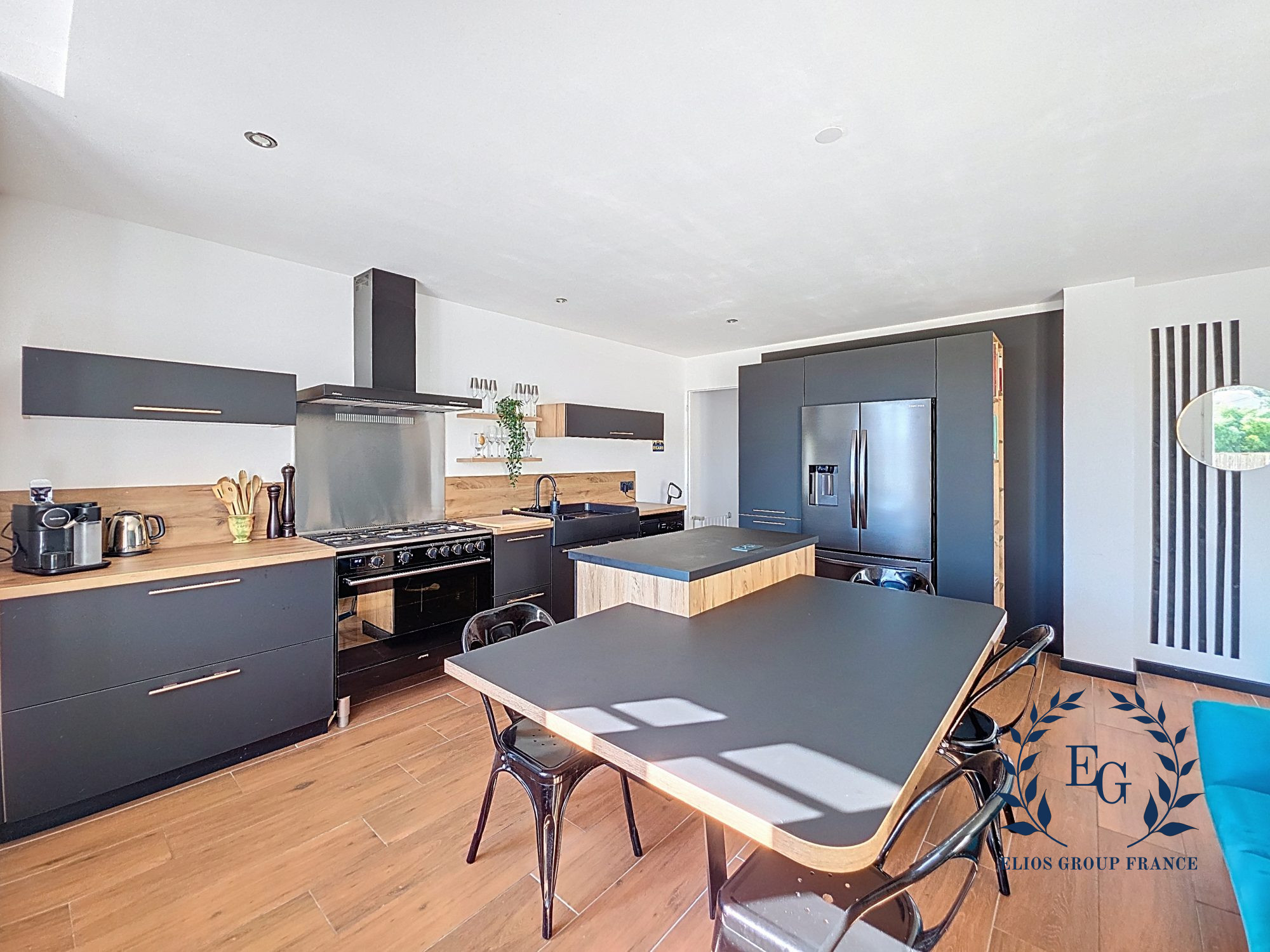 Vente maison 230 000 €  Lézan