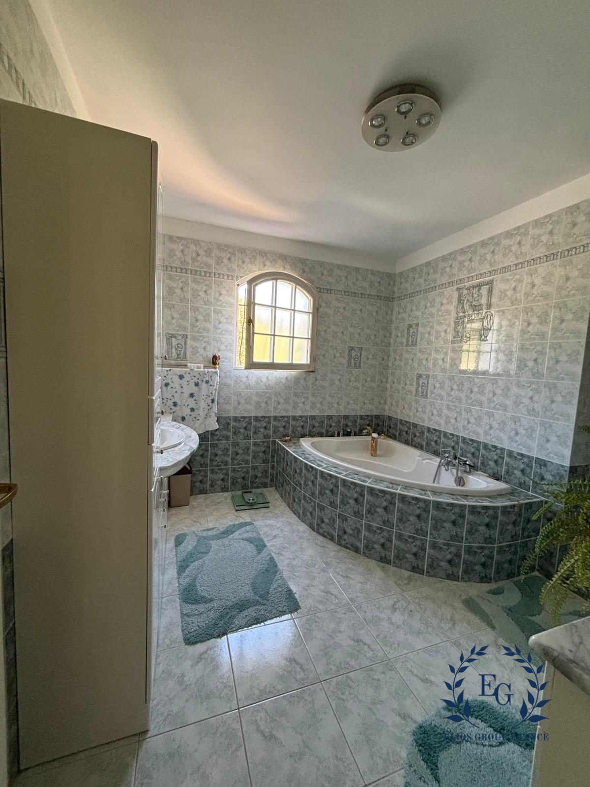 Maison sur La Celle ; 420 000 € ; Achat Réf. 296-ELIOSGROUP1_296