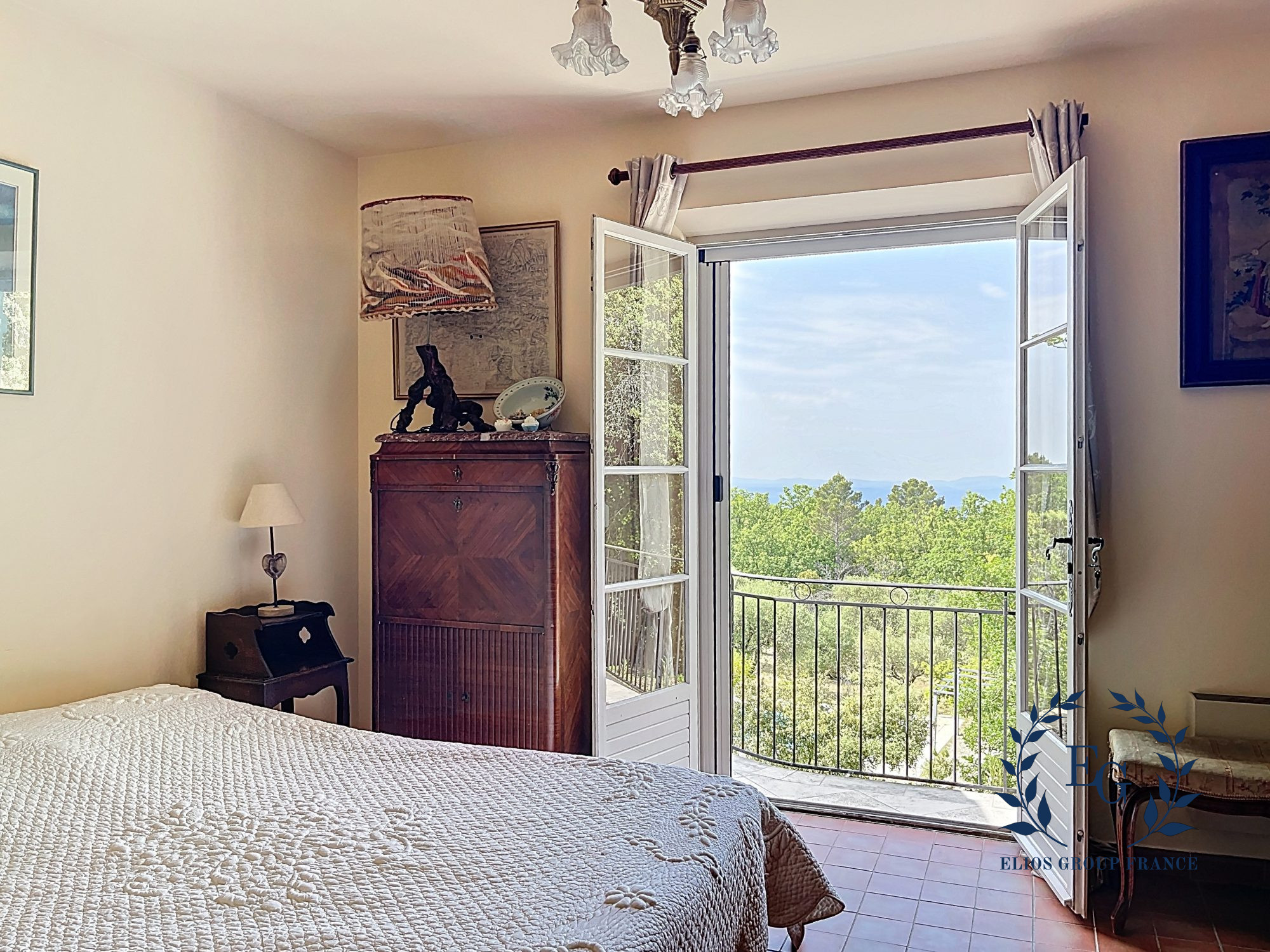 Maison sur Tourtour ; 770 000 € ; A vendre Réf. 94-ELIOSGROUP1_94