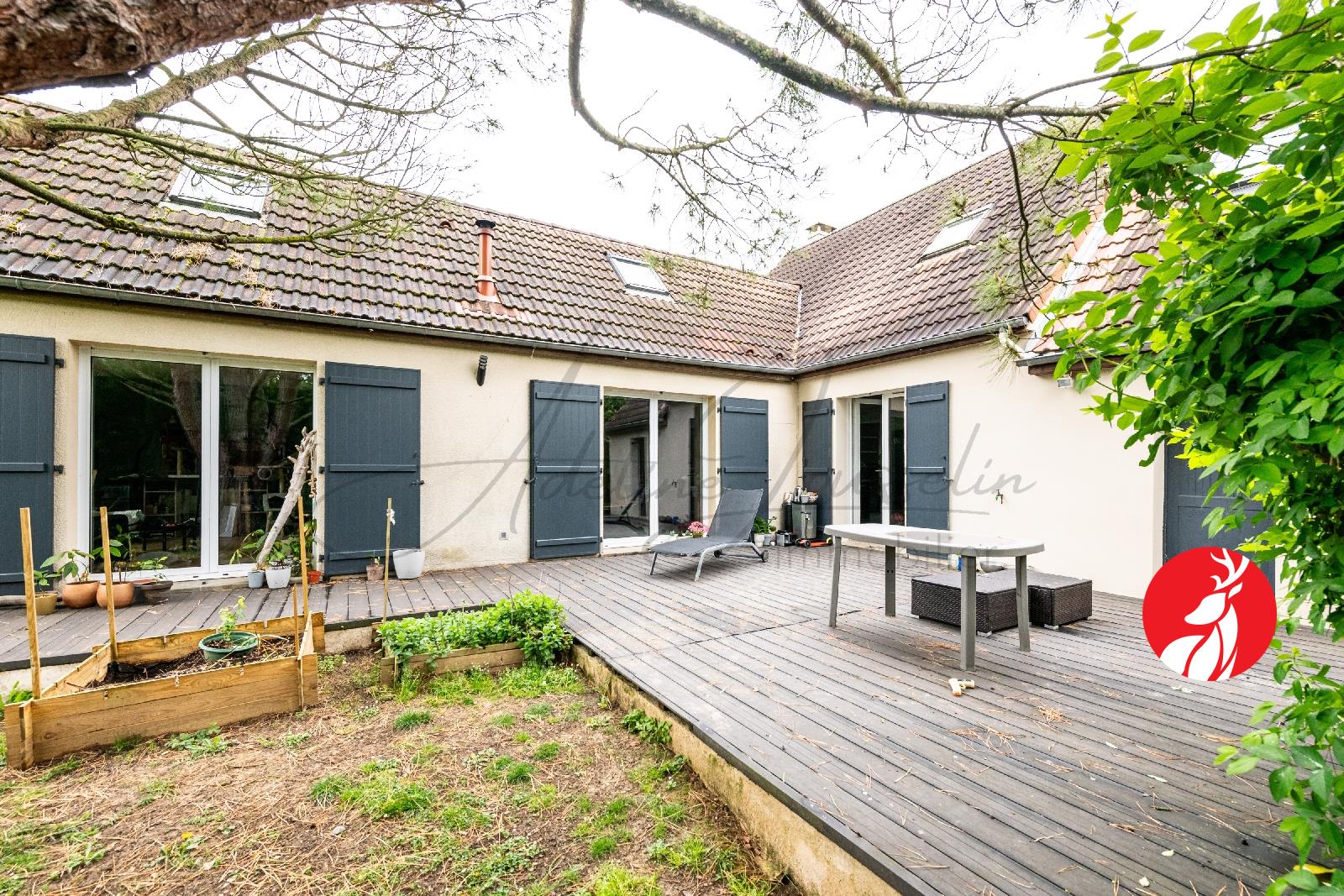 Maison sur La Chapelle la Reine ; 390 000 €  ; Achat Réf. 8806C-6894