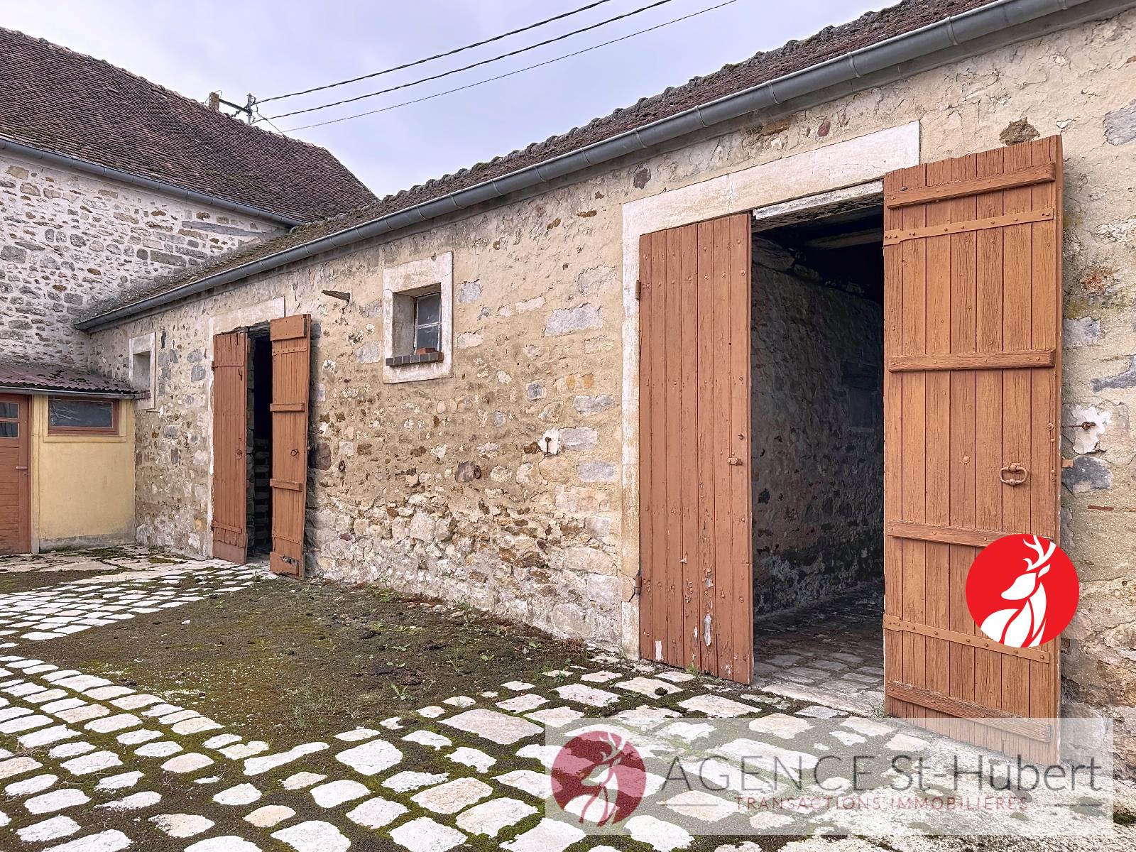 Maison 598 500 € Réf. 8817-6911 Saint Martin en Biere