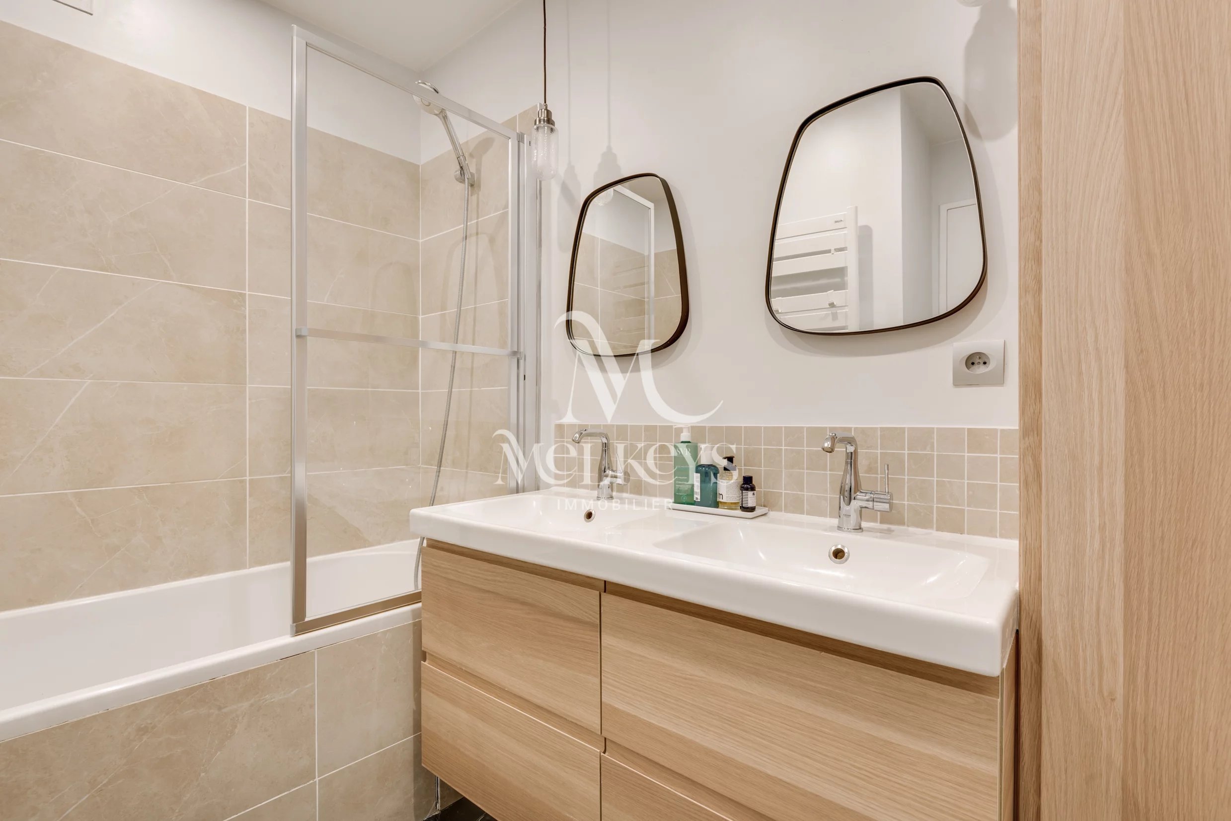Appartement 685 000 &euro;  Réf. 86906675-86906675 Boulogne-Billancourt