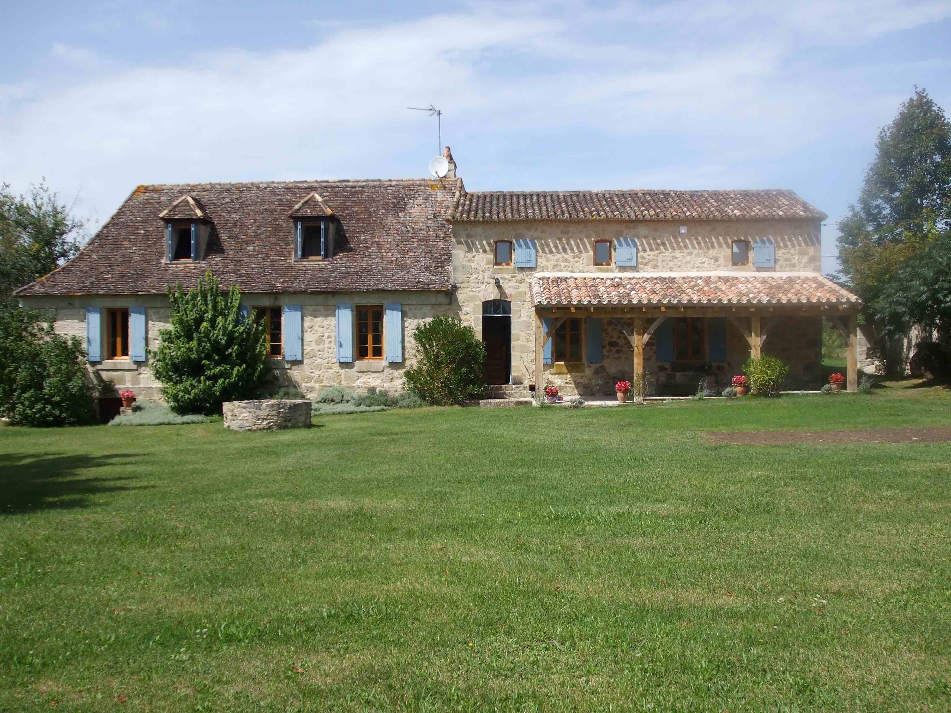 Property for sale in France, Properties in Aquitaine, Stone houses
