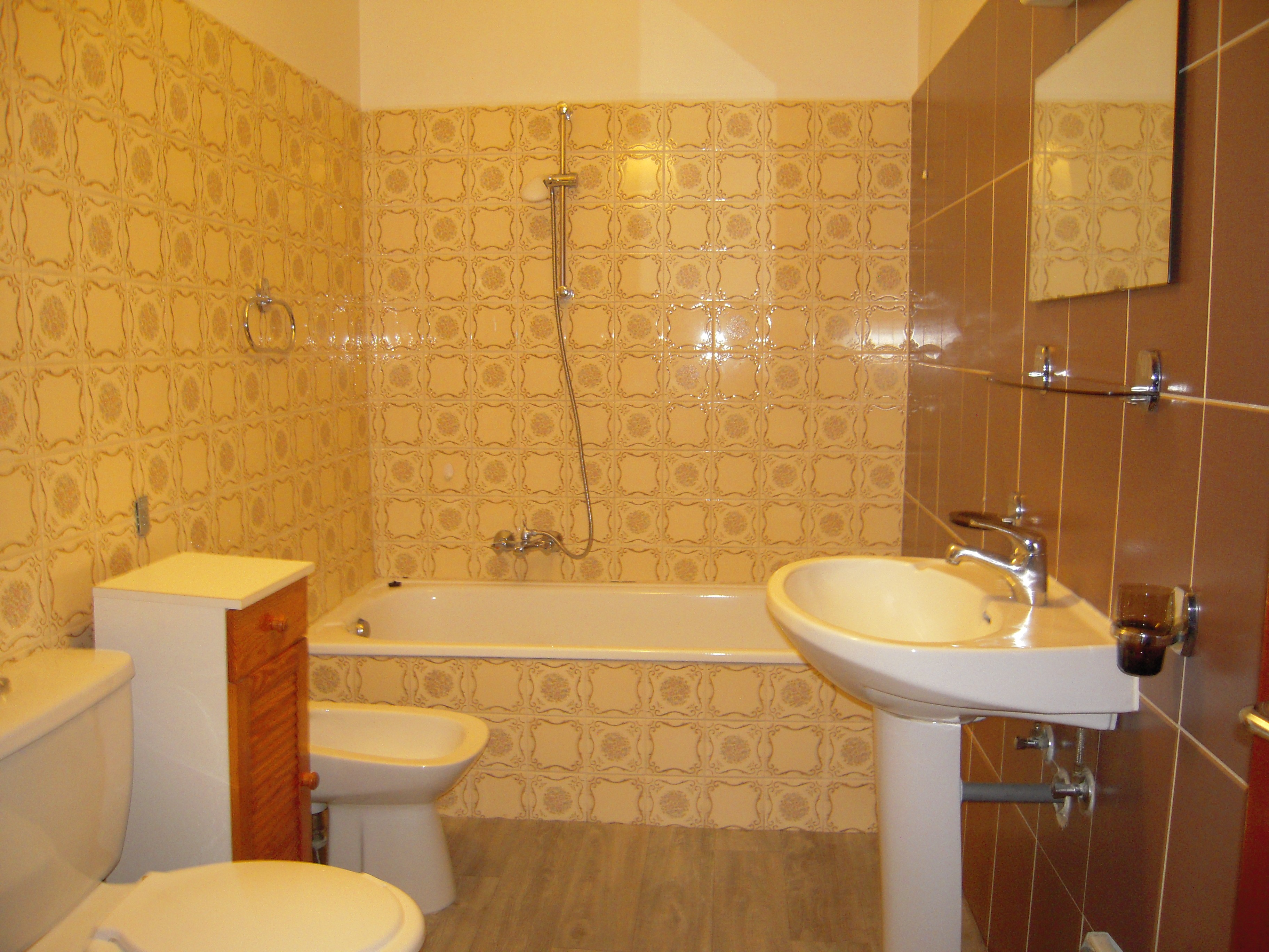 Appartement 350 €  sur Saint-Avold (57500) - Réf. 198-001-004